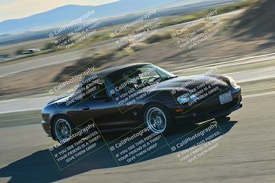 media/Dec-13-2025-Extreme Speed (Sat) [[d129ecb0b9]]/Beginner/Session 3 (Turn 5)/